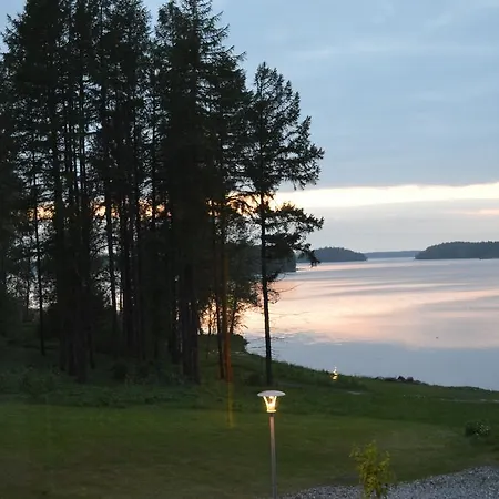 Gasthuis Lakehouse Saimaa 2*