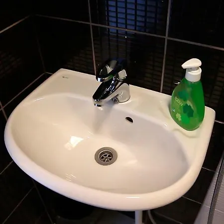 Lakehouse Saimaa בית הארחה Taipalsaari