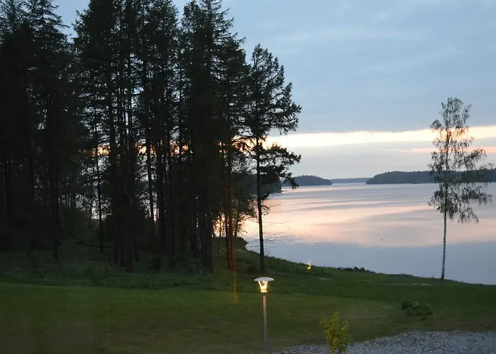 Πανσιόν Lakehouse Saimaa 2*